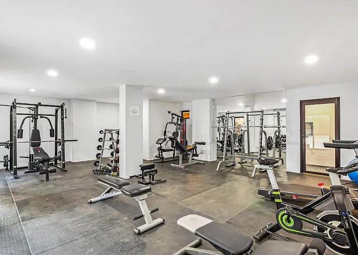 Loft Close To The Ocean With Rooftop Infinity Pool, Balcony & Gym - Dog-friendly Сasa de vacaciones *